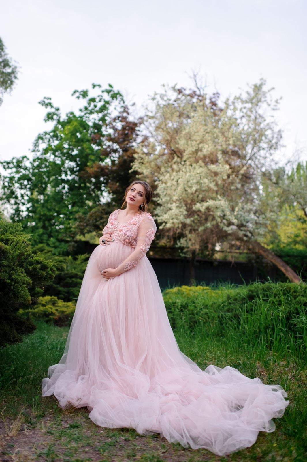 Maternity Photoshoot Dress Hire - Pink Tulle Gown – Luxe Bumps AU
